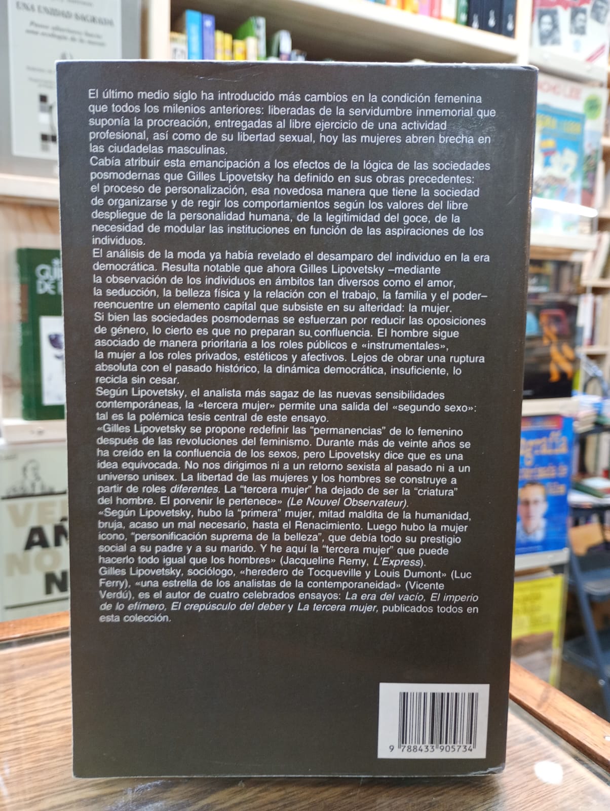 La tercera mujer. Gilles Lipovetsky