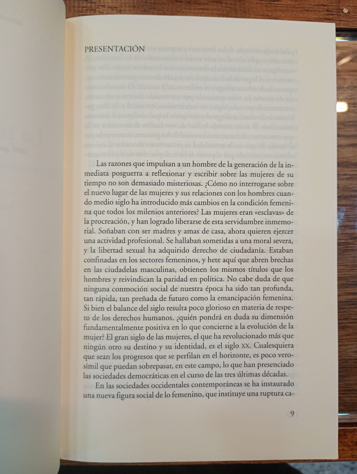La tercera mujer. Gilles Lipovetsky