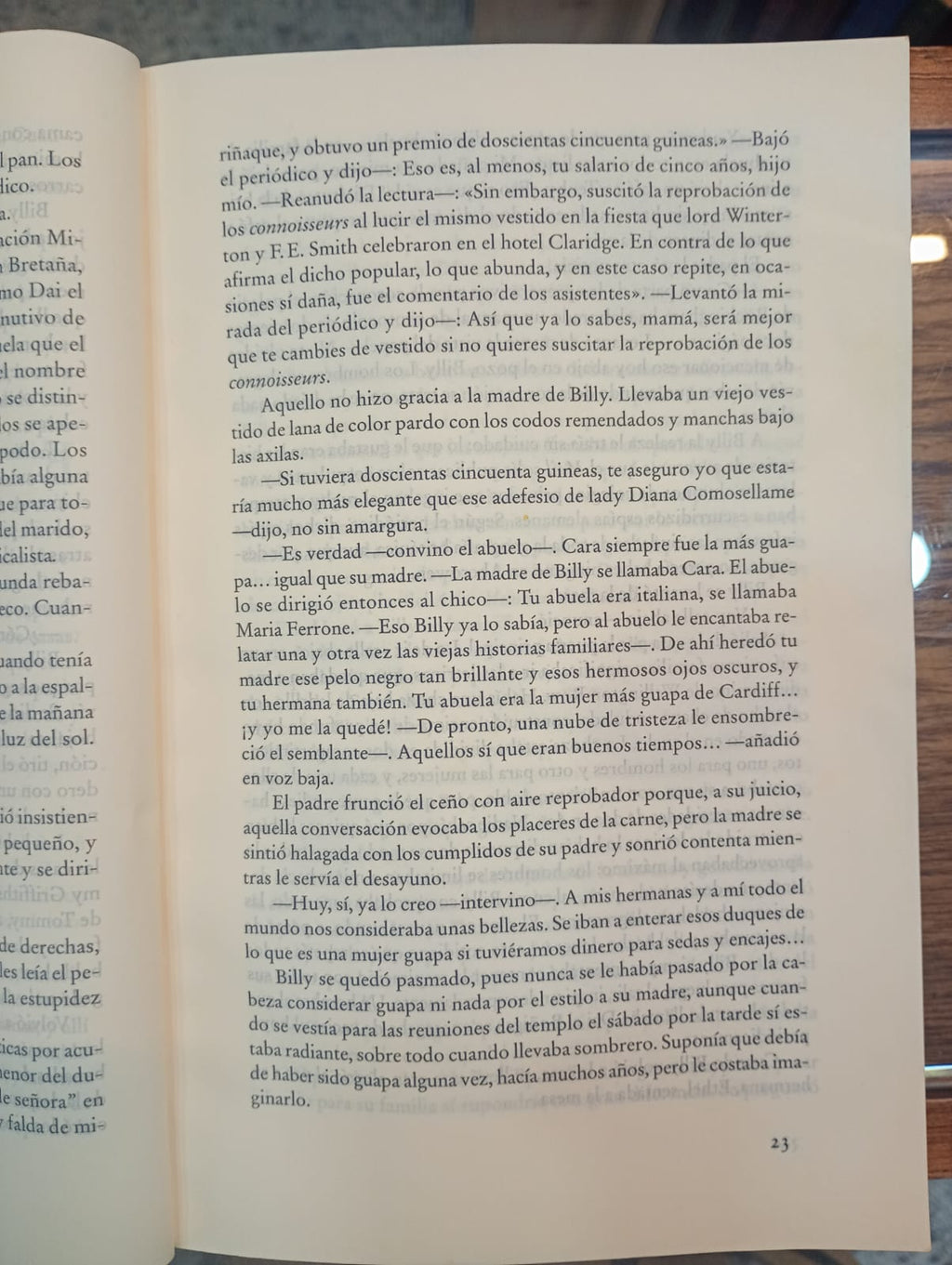 La caída de los gigantes. Ken Follett