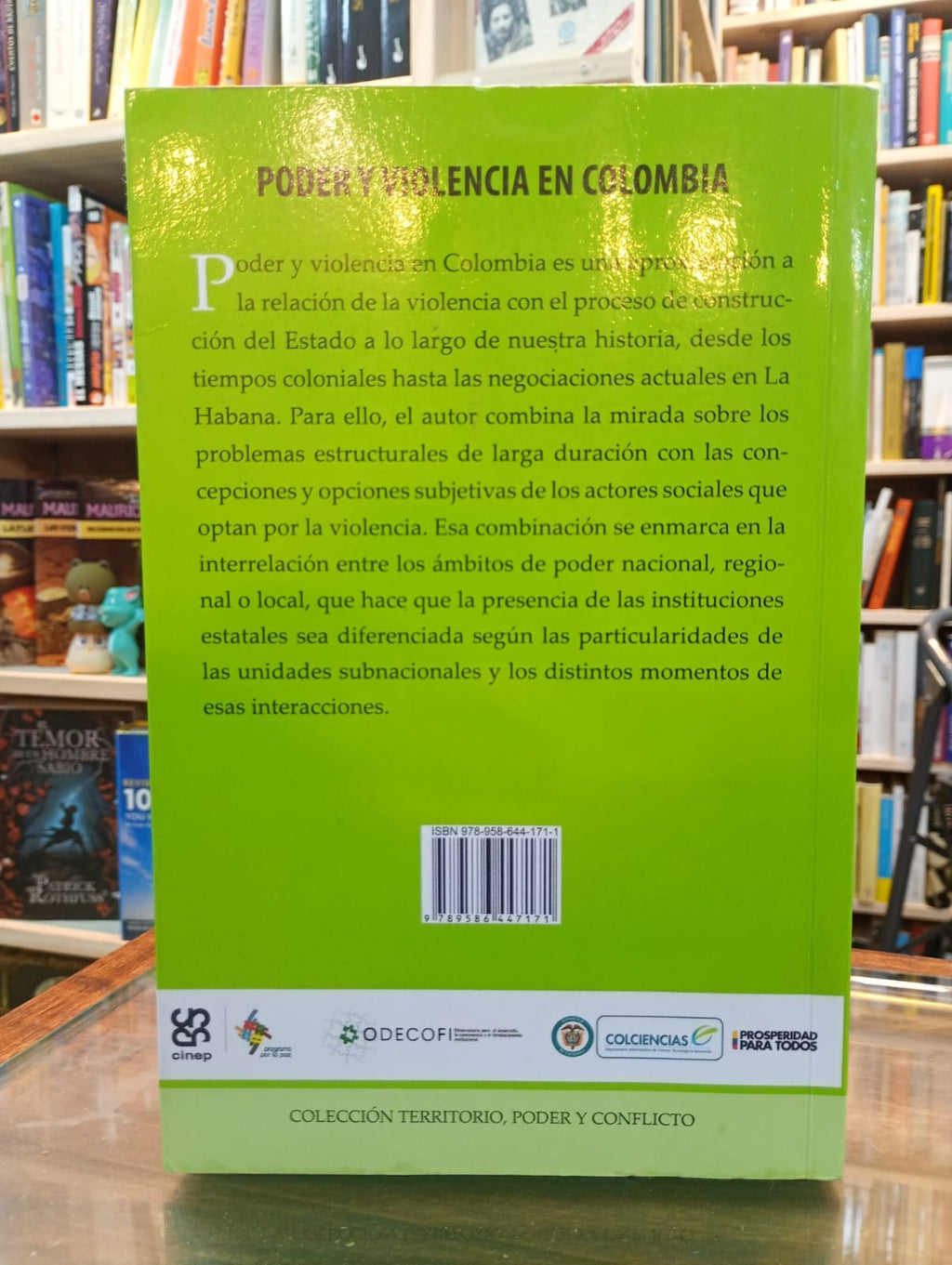 Poder y violencia en Colombia. Fernán E, González González