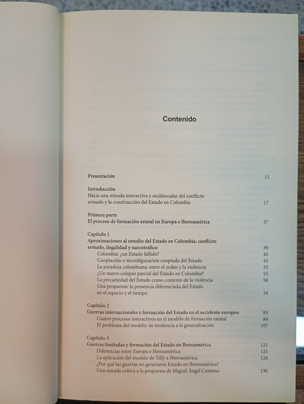 Poder y violencia en Colombia. Fernán E, González González