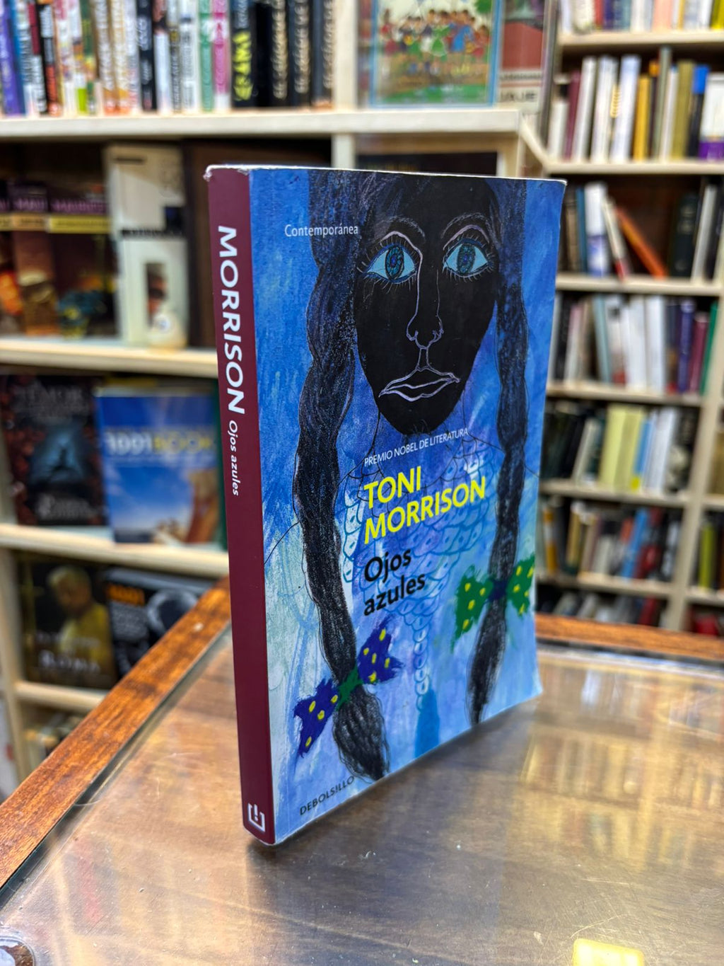 Ojos azules
