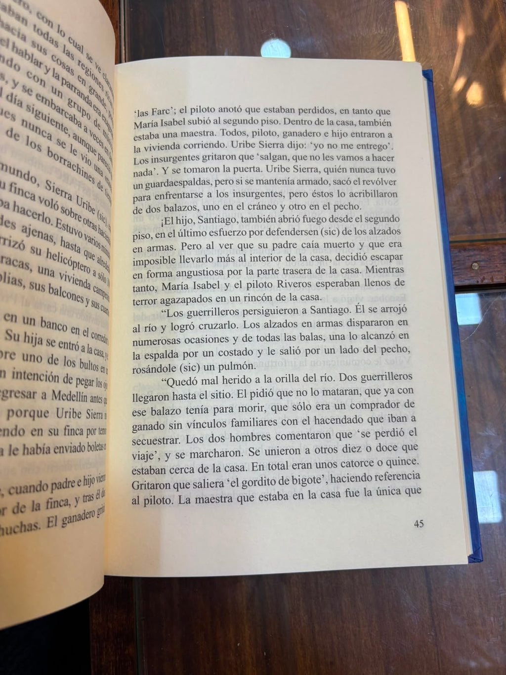 Biografía no autorizada de Álvaro Uribe Vélez
