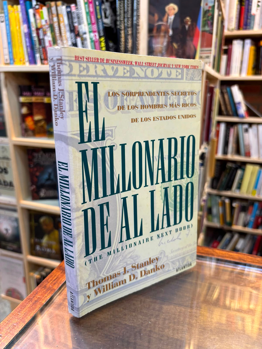 El millonario de al lado