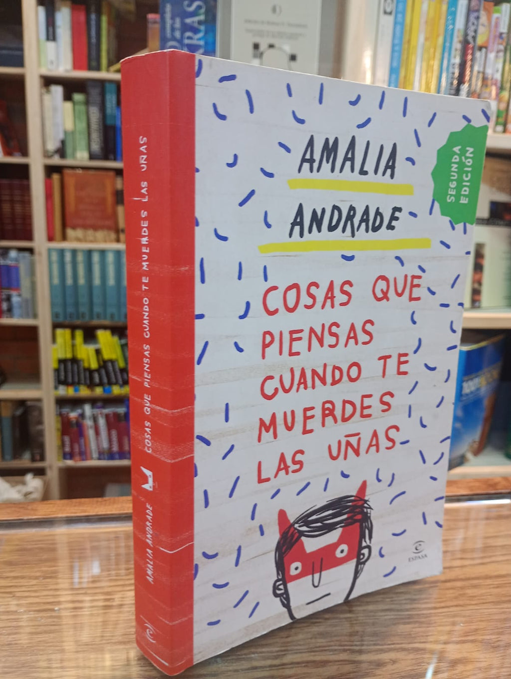 Cosas que piensas cuando te muerdes las uñas