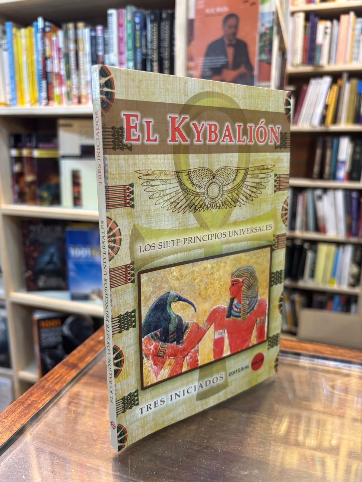 El Kybalión – Los Tres Iniciados