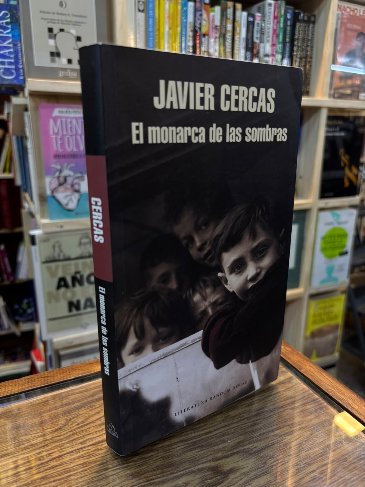 El monarca de las sombras