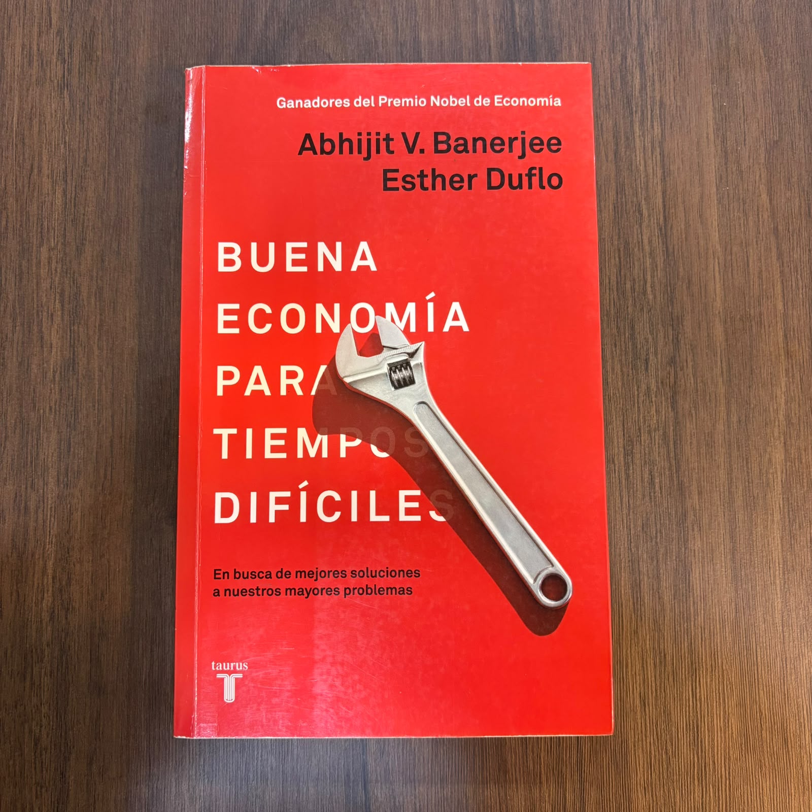 Buenas economía para tiempos difíciles