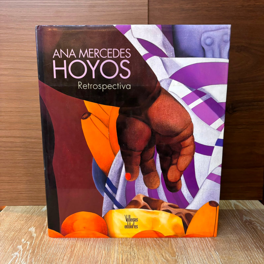 Ana Mercedes Hoyos. Retrospectiva