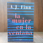 La mujer en la ventana