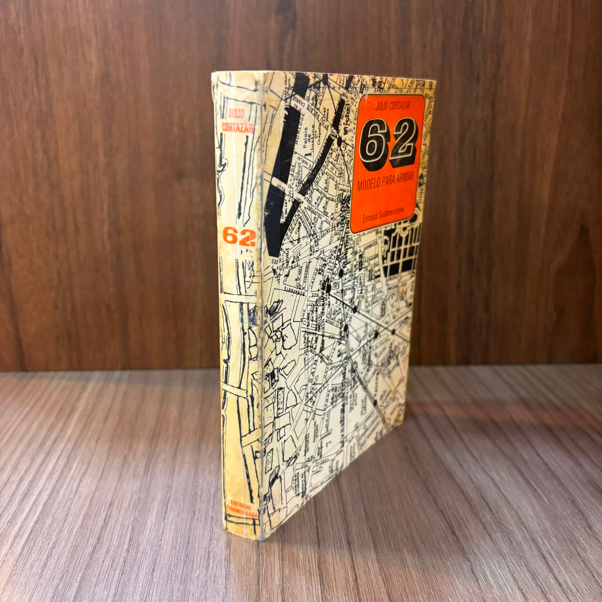 62: Modelo para armar (primera edición)