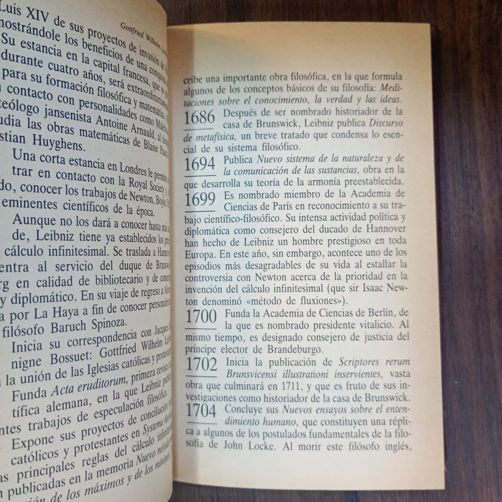 Monadología y discurso de metafísica