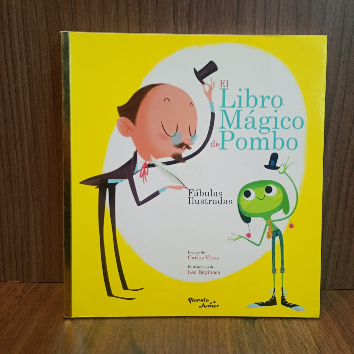 El libro mágico de Pombo (fábulas ilustradas)