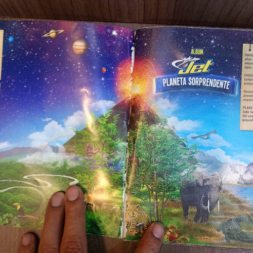 Album Jet. Planeta sorprendente