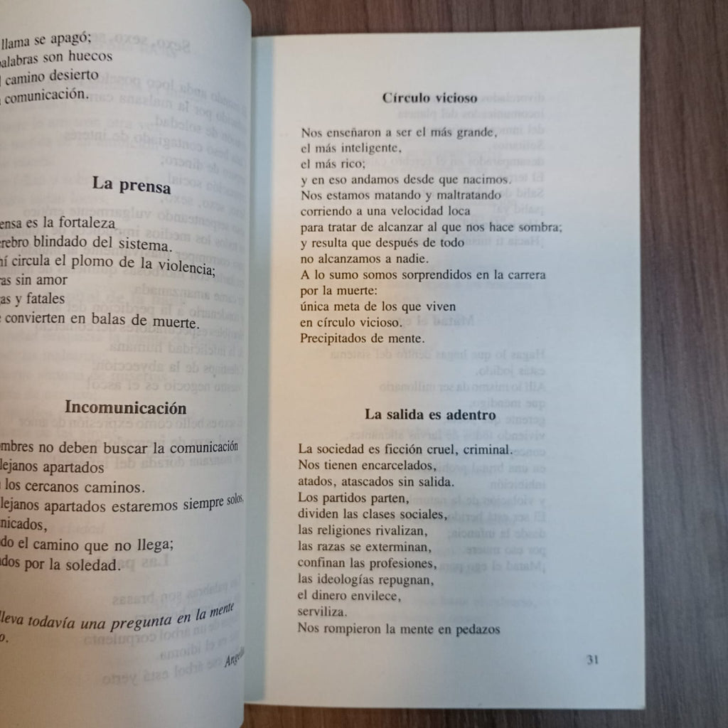 Todo es mío en el sentido en que nada me pertenece