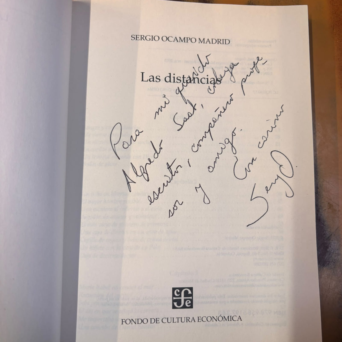 Las distancias (Firmado por el autor)