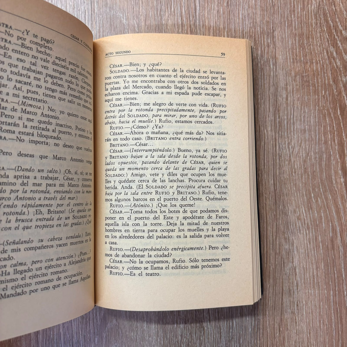 César y Cleopatra – La comandante Bárbara – Cándida  (Biblioteca personal Jorge Luis Borges)