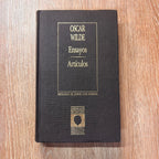 Ensayos-Artículos (Biblioteca personal Jorge Luis Borges)