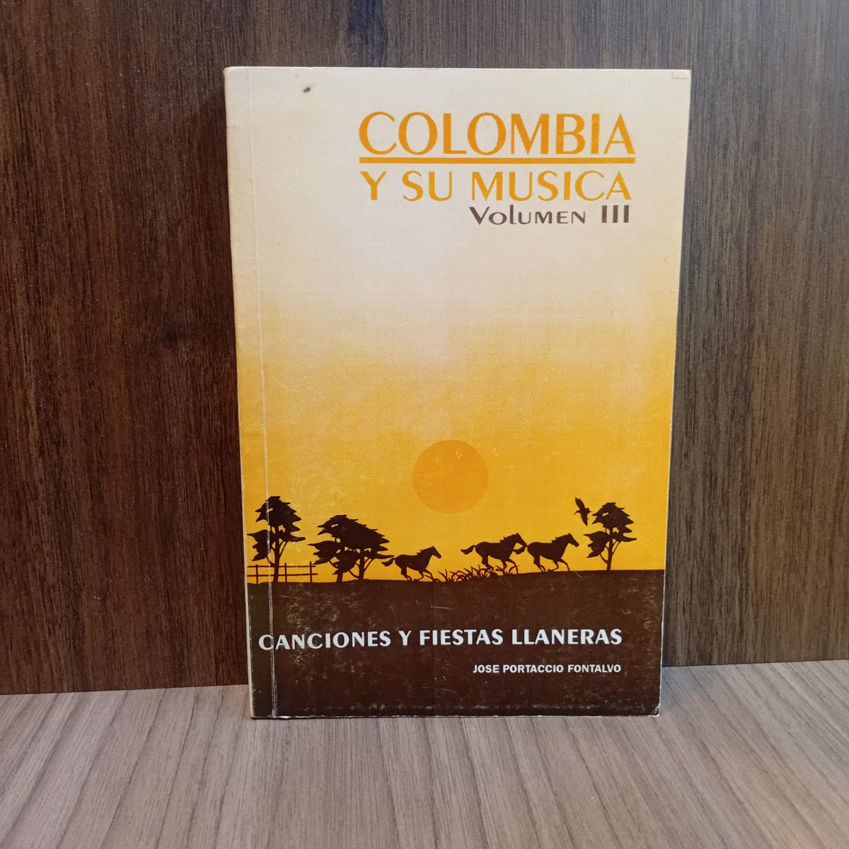 Colombia y su música (Vol. 3)
