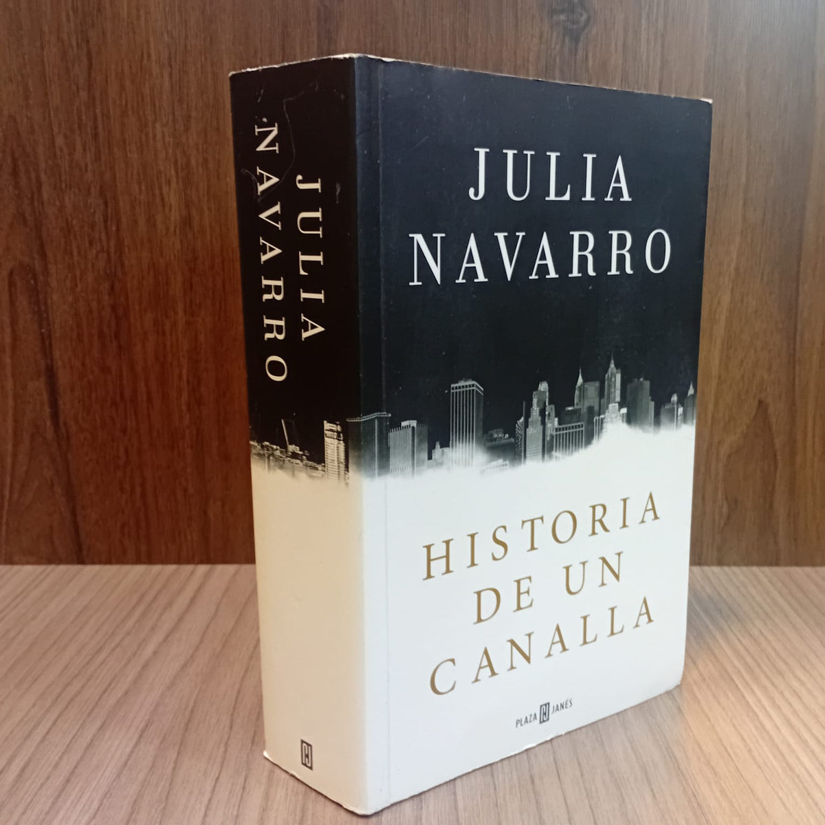 Historia de un canalla