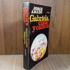 Gabriela, clavo y canela