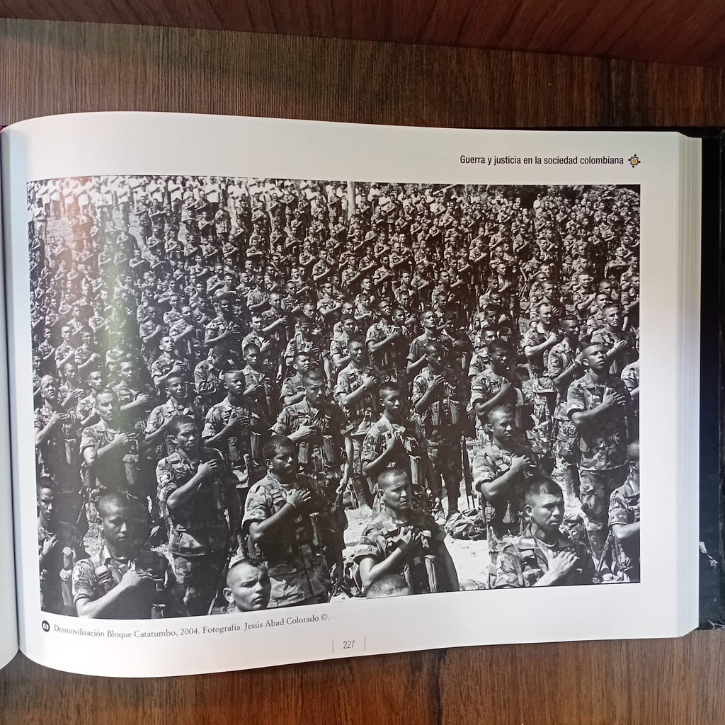 ¡Basta ya! Colombia: memorias de guerra y dignidad